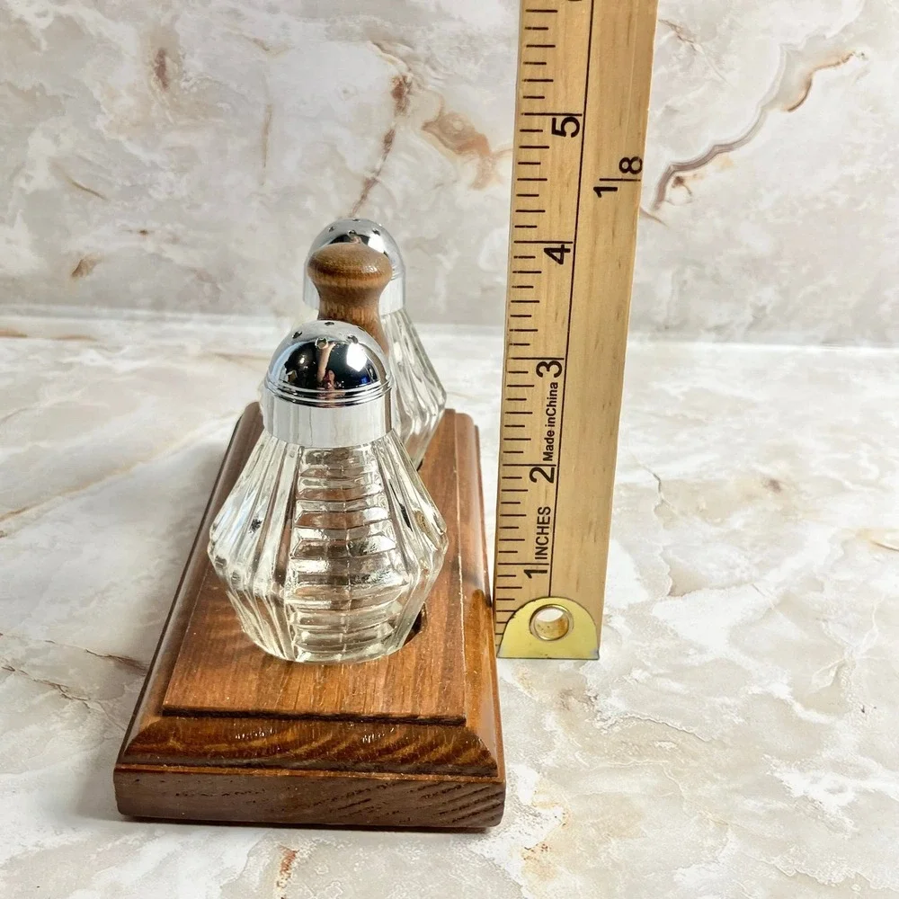 VTG Anchor Hocking Salt & Pepper Shakers 3